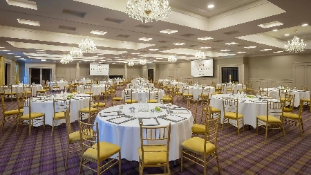 Glenroyal Hotel Corrib Cabaret Centre